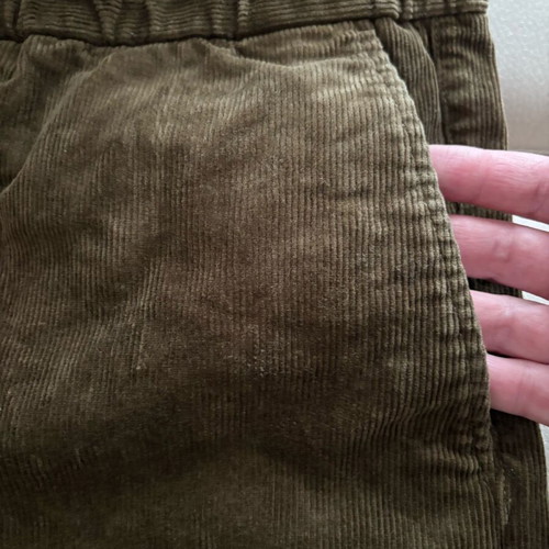 Jogger corduroy pants in khaki color, size M, like new