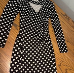 Elastic tight dress with heart print like new, black