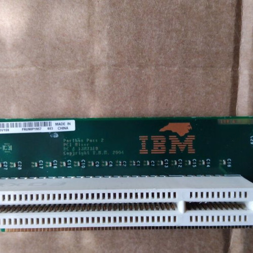 IBM FRU90P1957 1 Slot PCI Riser Card Board used