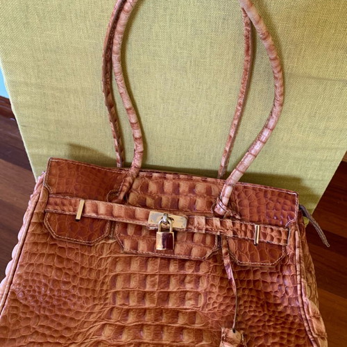 Leather shoulder bag, crocodile pattern, brown, spacious