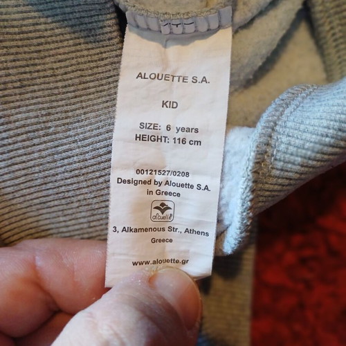 Alouette kids sweatshirt like new, size 6 years, grey and black