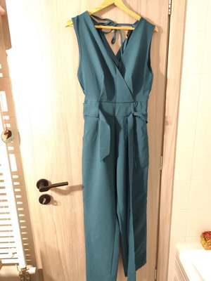 Anel one-piece green like new, size M