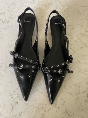 Mango γόβες kitten Die-Cut μαύρες, καινούργιες, μέγεθος 37