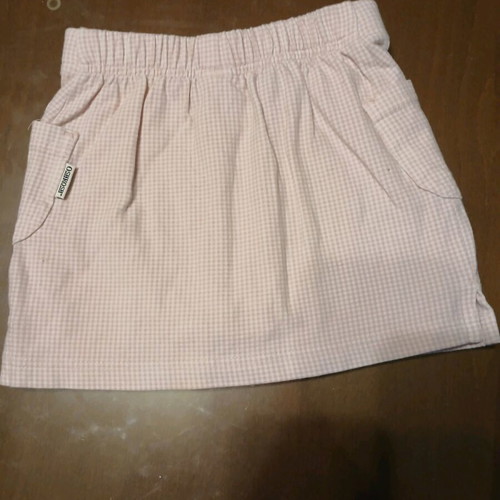 Oshkosh girl’s skirt shorts 2 years like new