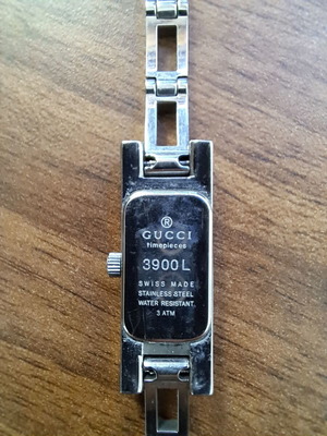 Ρολόι Gucci 3900L γυναικείο σαν καινούργιο με 26 διαμάντια