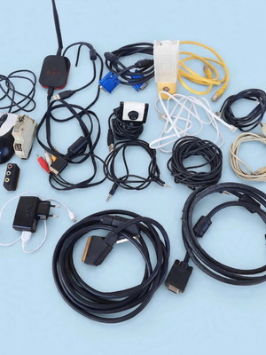 Lot of 19 used cables and peripherals for electronics