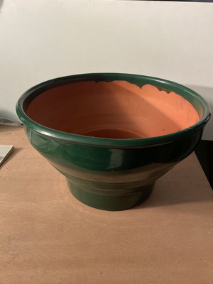 Πήλινη πράσινη γλάστρα κασπώ χωρίς τρύπα 28cm διάμετρος Χ 17 ύψος Νο2 καινούργιο
