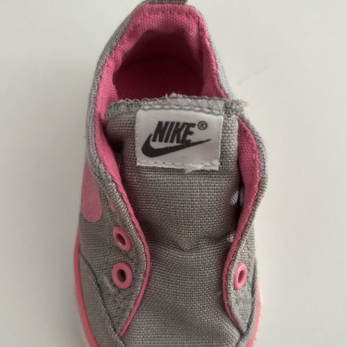 Nike baby shoes used, size 18.5, first steps