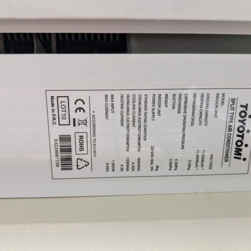 Toyotomi 12, like new air conditioner Eco