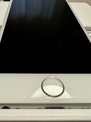 I phone 6 16g used, with box, white, 95% battery