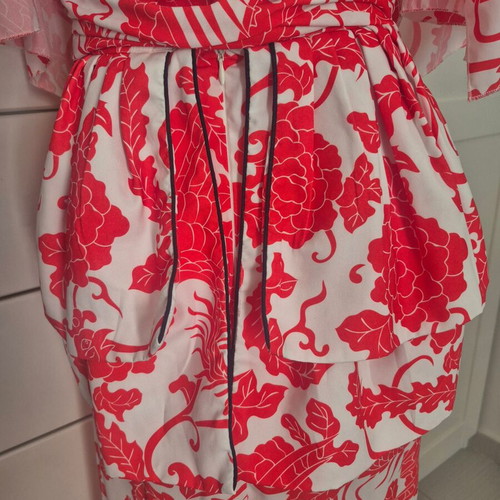 Karavan Japanese Dress like new, white and red, size S