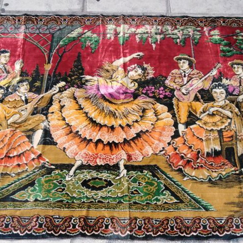 Velvet wall tapestry with dancers theme 1.80x1.20 used
