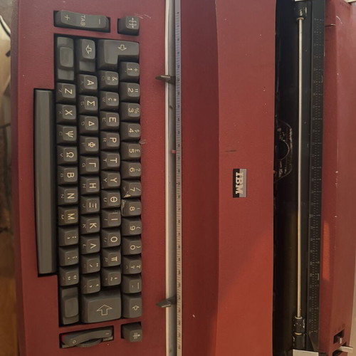 IBM electric typewriter used with Greek characters