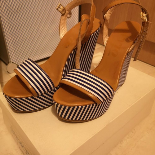 Striped platform shoes used, size 38, blue and white with brown details
