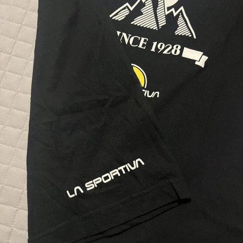 La Sportiva T-Shirt new, size Large fits Medium, black