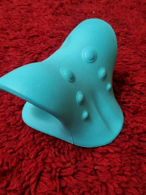 Neck support like new, relieves neck tension