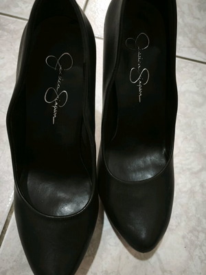 Παπούτσια γόβες Jessica Simpson μαύρες σαν καινούργιο μέγεθος 40