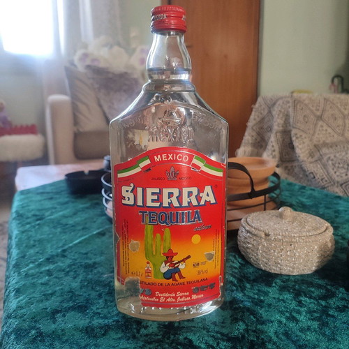 Serra Tequila Silver collectible sealed new