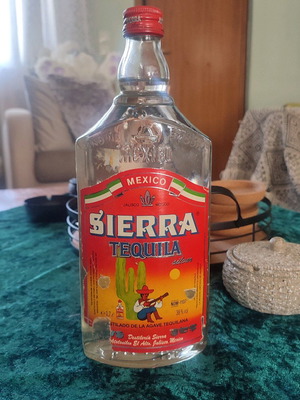 Serra Tequila Silver collectible sealed new