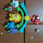 Κρεμαστό παιχνίδι Fisherprice μεταχειρισμένο για κούνια, λίκνο ή γυμναστήριο