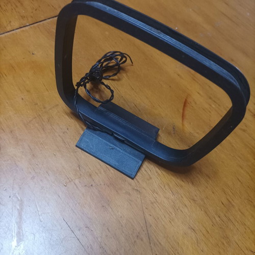 AM loop antenna for radio