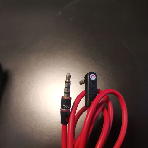 Dr. Dre Beats headphones used, wired