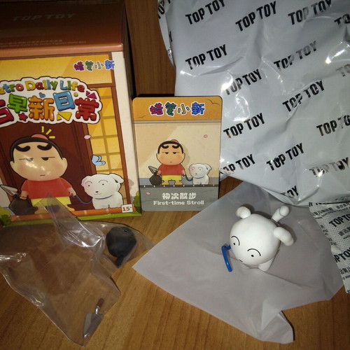 Top Toy Crayon Shinchan Retro Daily Life Blind Box new