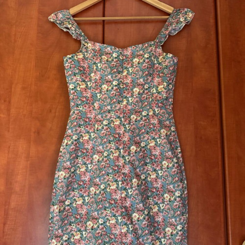 Desiree dress romantic retro used with floral pattern