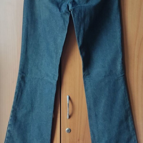 Bershka No 40 Flared Jeans like new, blue with greenish-brown shades