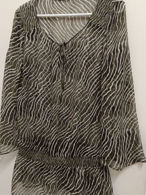 Transparent shirt like new, in khaki, white and black, size M