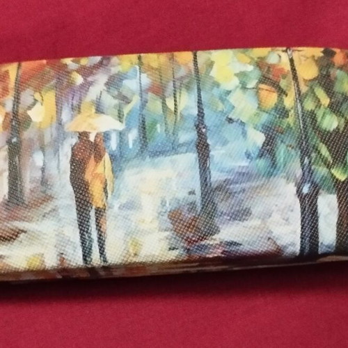 Glasses case with embossed couple in rain design new, multicolored