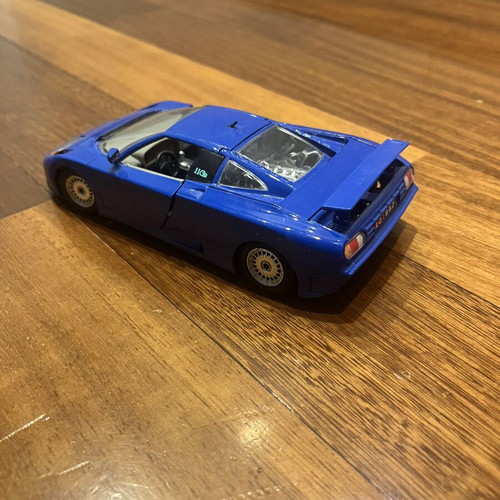 Bugatti Eb110 model car used, scale 1:24, missing door