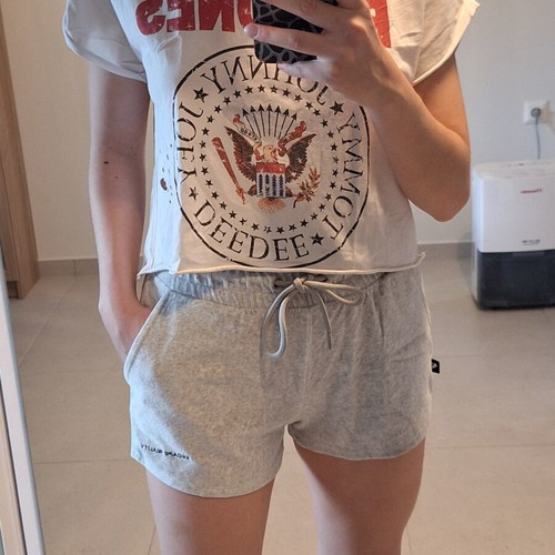 Bershka Light Grey Terry Plush Sweat Shorts Escape Reality, Size M