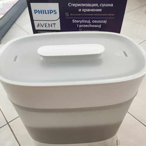 Philips Avent Premium SCF293/00 Sterilizer and Dryer like new