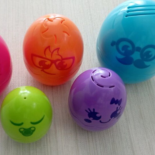 Toomies Hide & Squeak Nesting Eggs educational toy like new