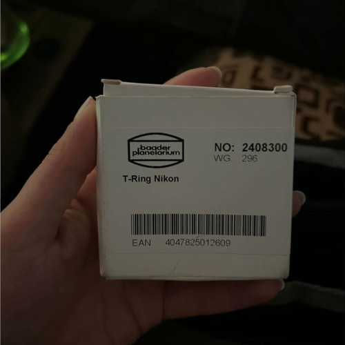 Nikon D3400 camera like new with two lenses and flash