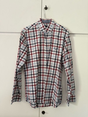 Navy & Green shirt size M like new, multicolor
