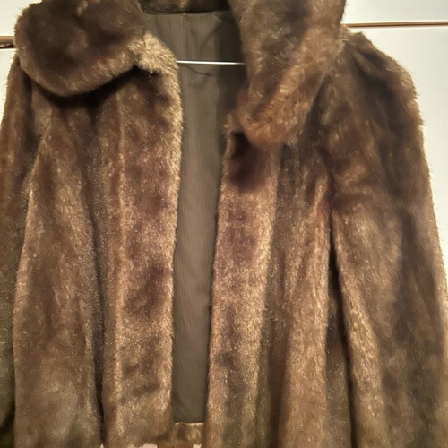 Vintage synthetic Italian fur bolero size 46 like new, brown, AB/SOUL