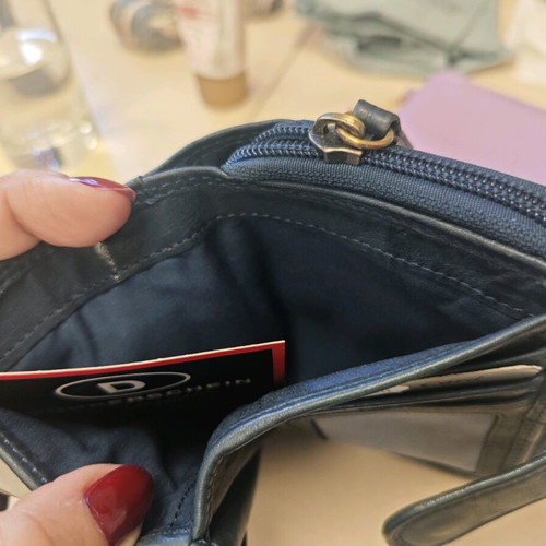 Leather women's wallet dark blue like new, soft leather 9x12 cm