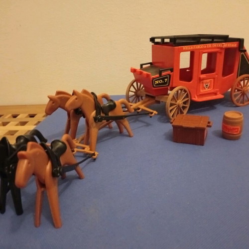 Playmobil vintage 90's carriage with four horses used