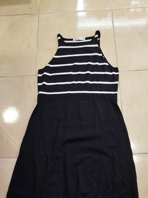 Zara knitted dress striped black and white like new, size M
