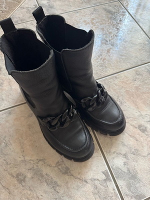 Ragazza leather ankle boots used, size 37, black
