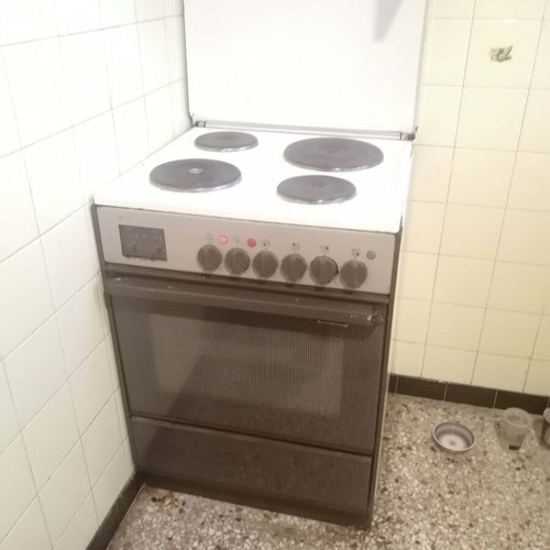 Bosh oven used with hob