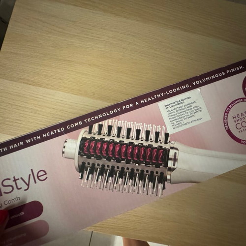 Shark SmoothStyle Heated Brush & Smoothing Comb new in box