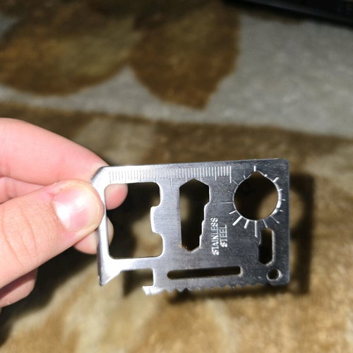 Multi-tool like new with cutter and wallet card slot