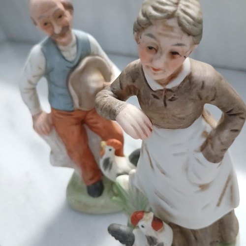 Vintage decorative figurines set of 2, 1960-1970