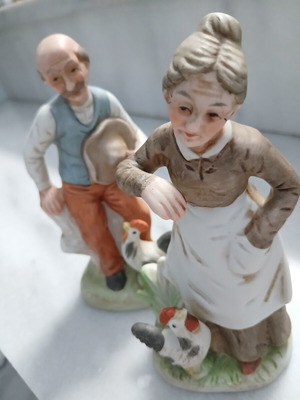 Vintage decorative figurines set of 2, 1960-1970