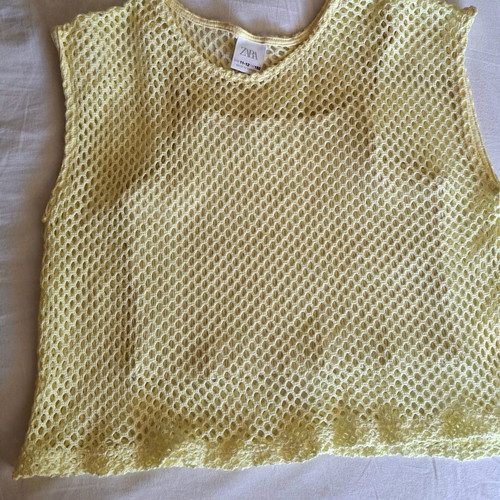 Zara Kids knitted sleeveless top with tank, like new, yellow, size 152 cm