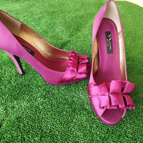 Peep toe satin pumps new Nina New York by NAK SHOES purple