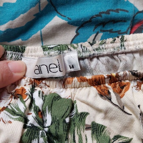 Floral women's dress size M like new, Anel
